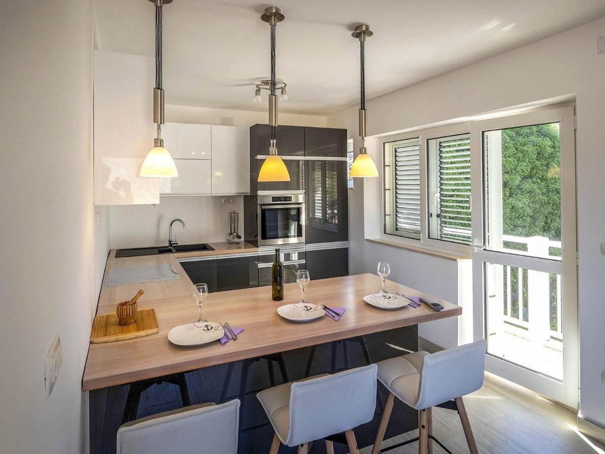 Apartments Snjezana Povlja  Zewnętrze zdjęcie